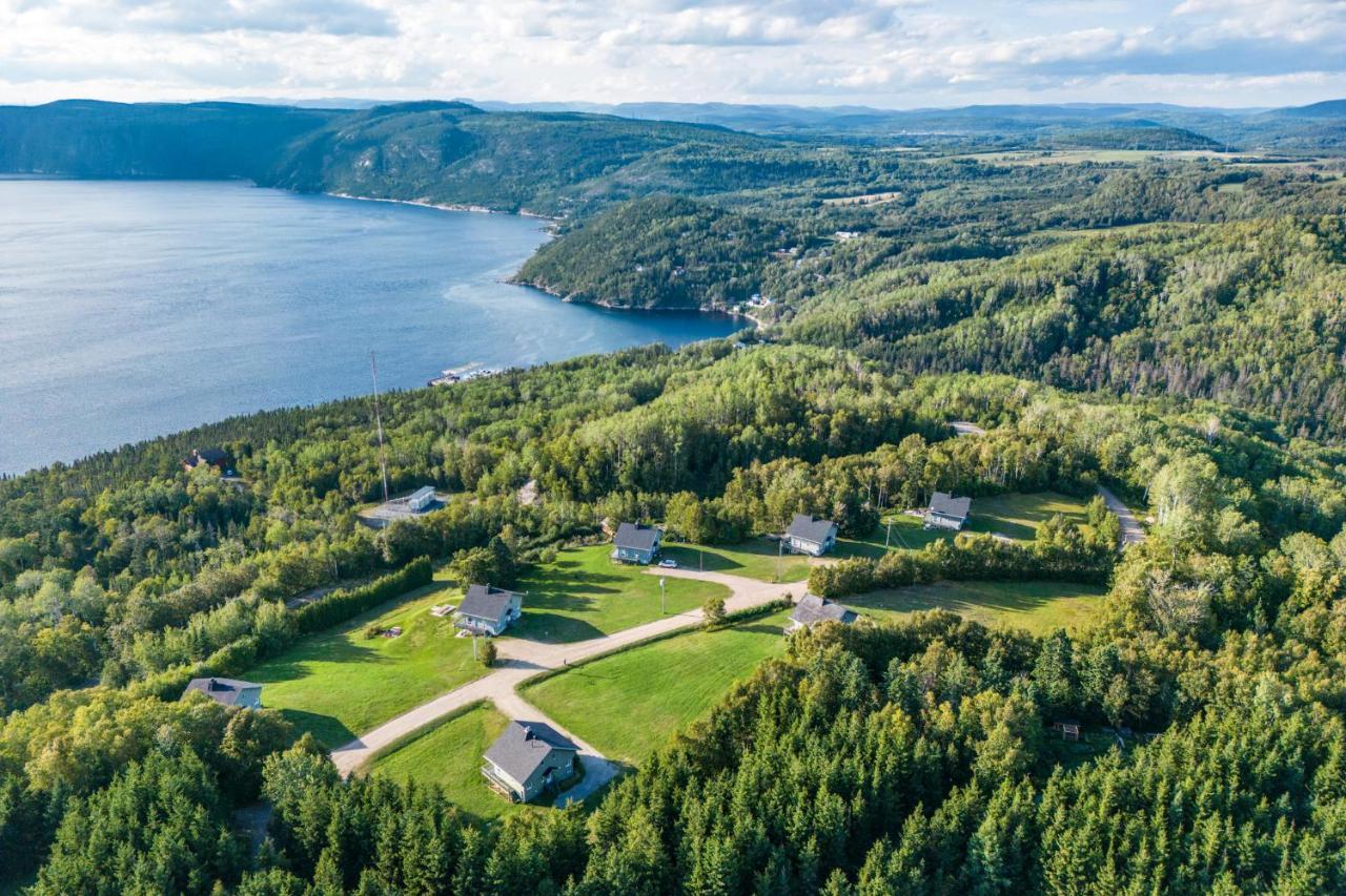 Montfjord - Chalets, Spa Et Vue - Chantafjord #2 Sacre-Coeur 외부 사진